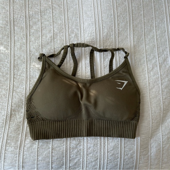 Gymshark Sports Bra - Picture 1 of 3